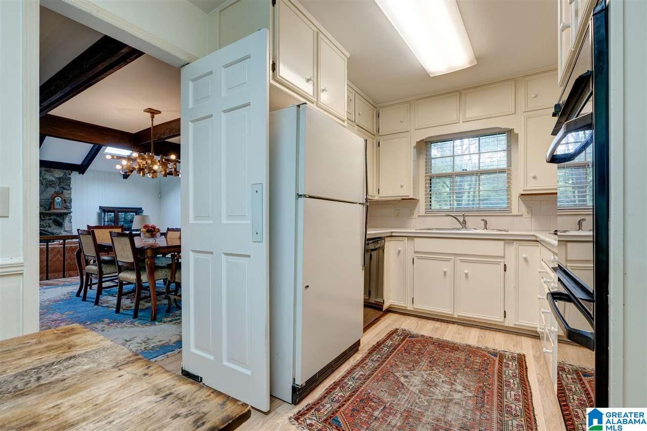 3274 Overton Road Birmingham, AL 35223 - Photo 10 of 34