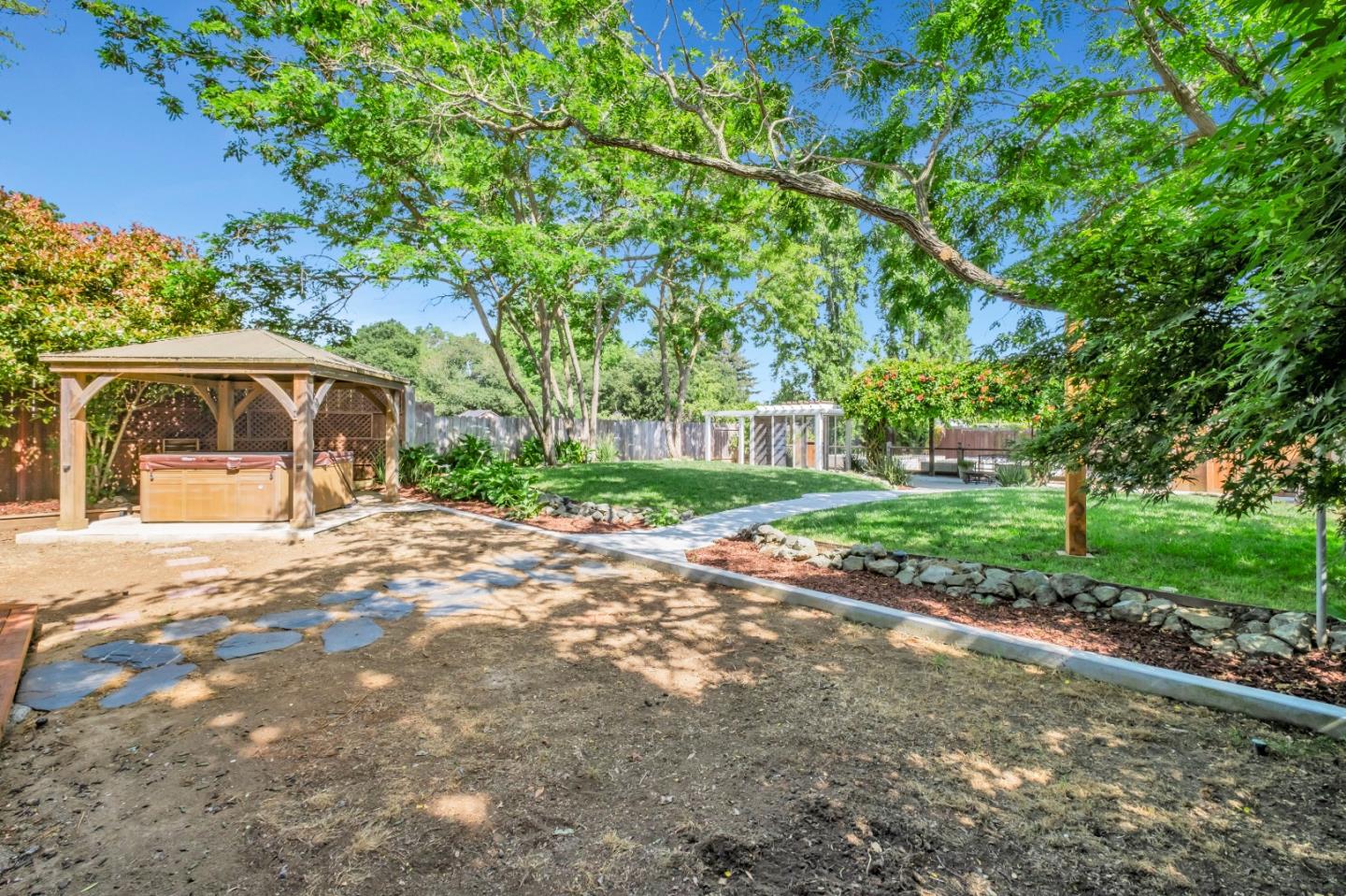 18 Linden Road Watsonville, CA 95076 - Photo 48 of 57