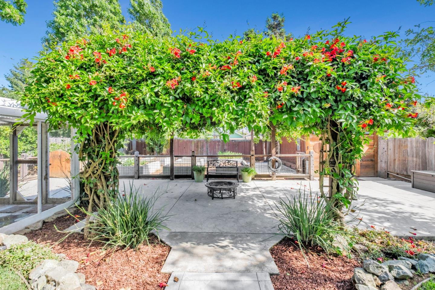 18 Linden Road Watsonville, CA 95076 - Photo 9 of 57