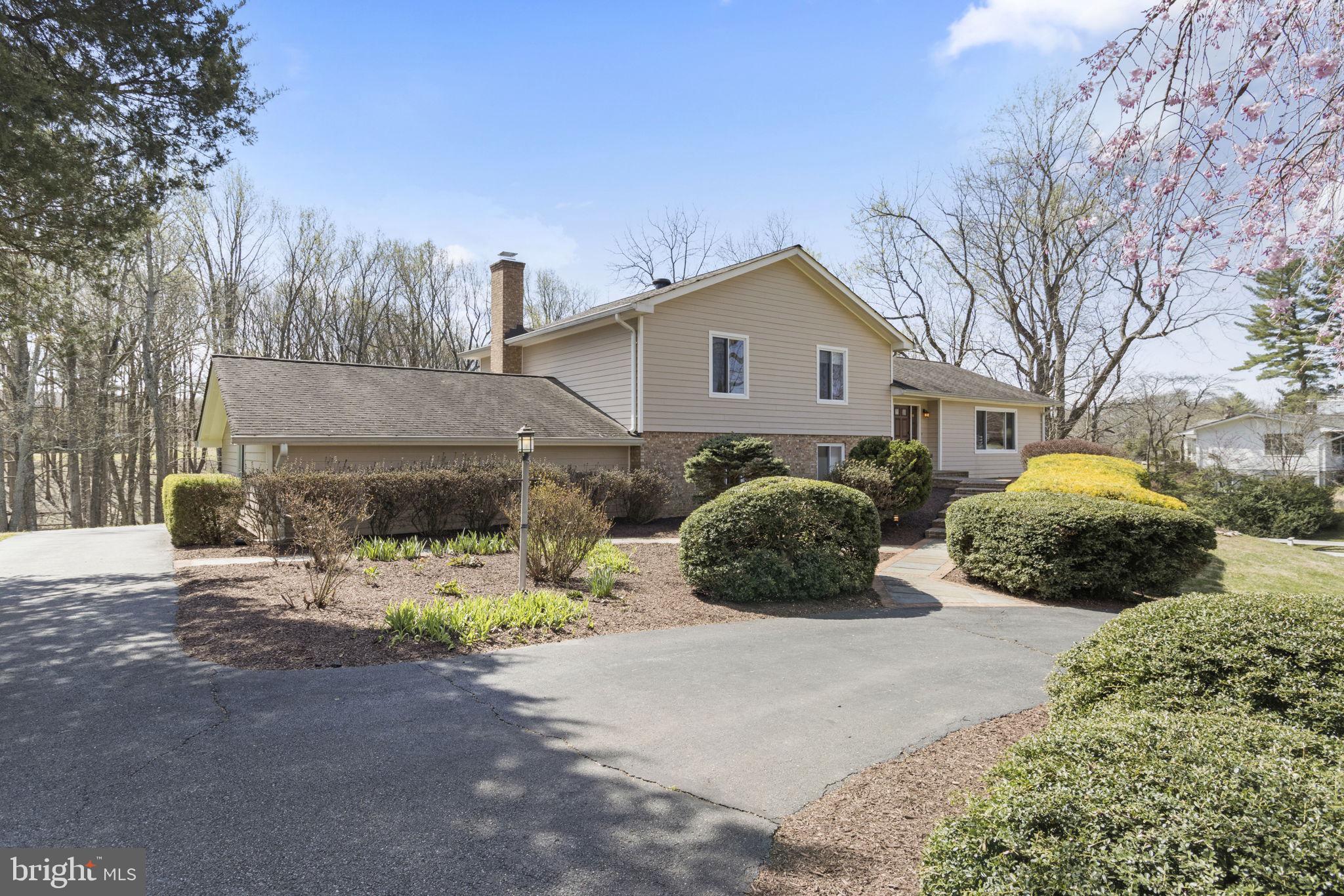 14910 Springfield Road Darnestown, MD 20874 - Photo 1 of 94 Welcome home!