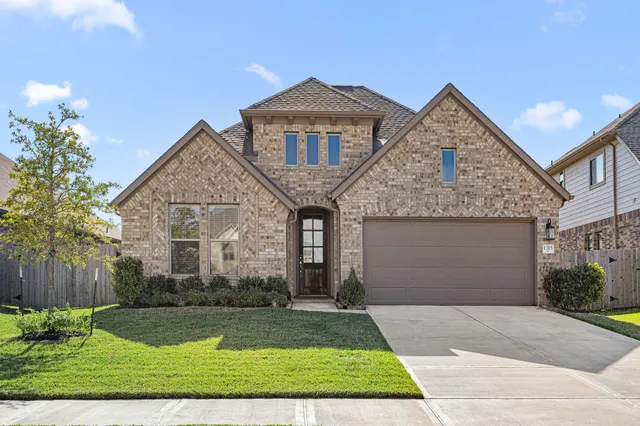 $450,000 | 1315 Wild Mustang Trail, Richmond, TX 77406