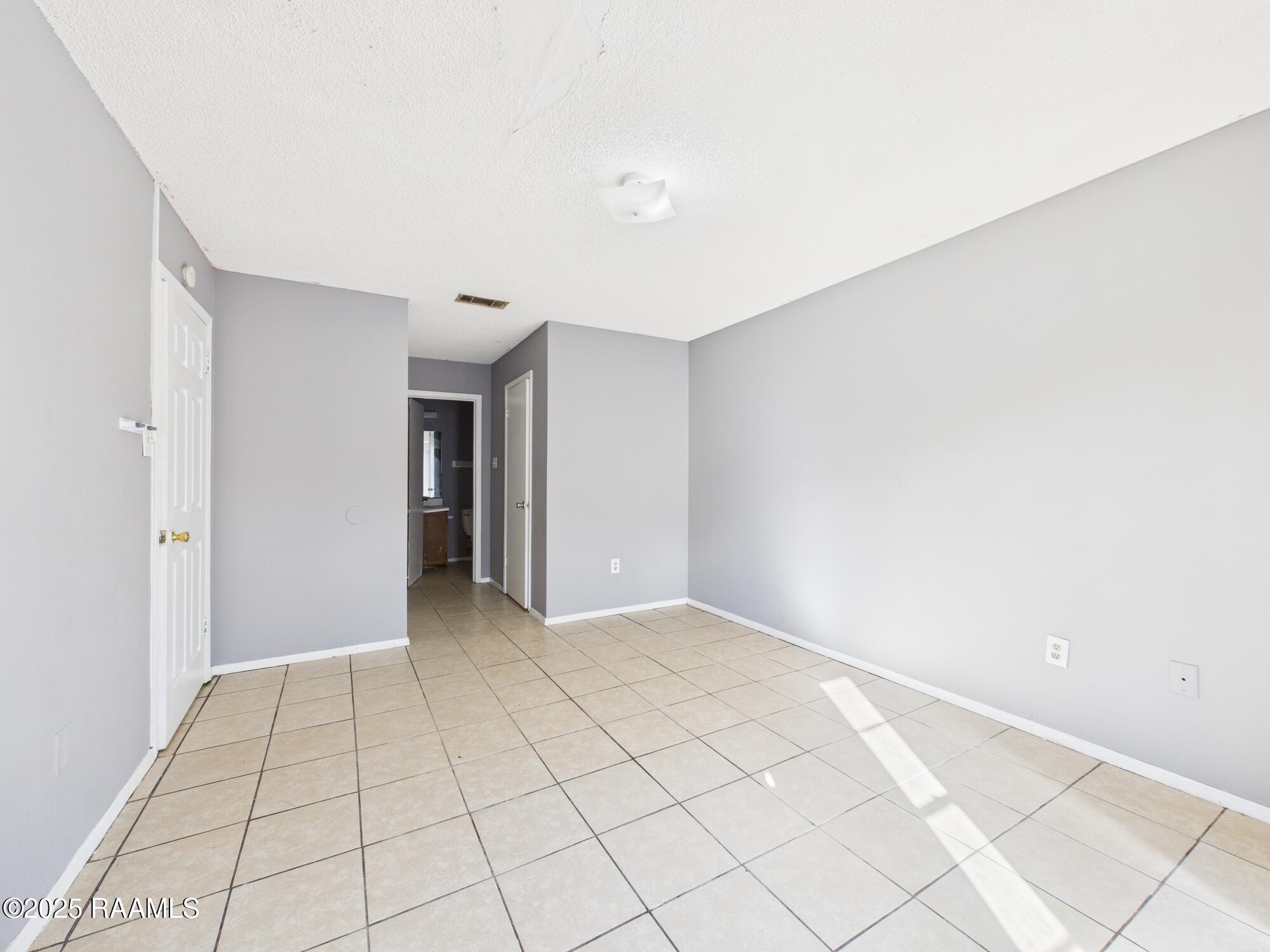 109 Meudon Street, Unit D Duson, LA 70529 - Photo 17 of 19 CAM04246G0-PR0191-STILL012