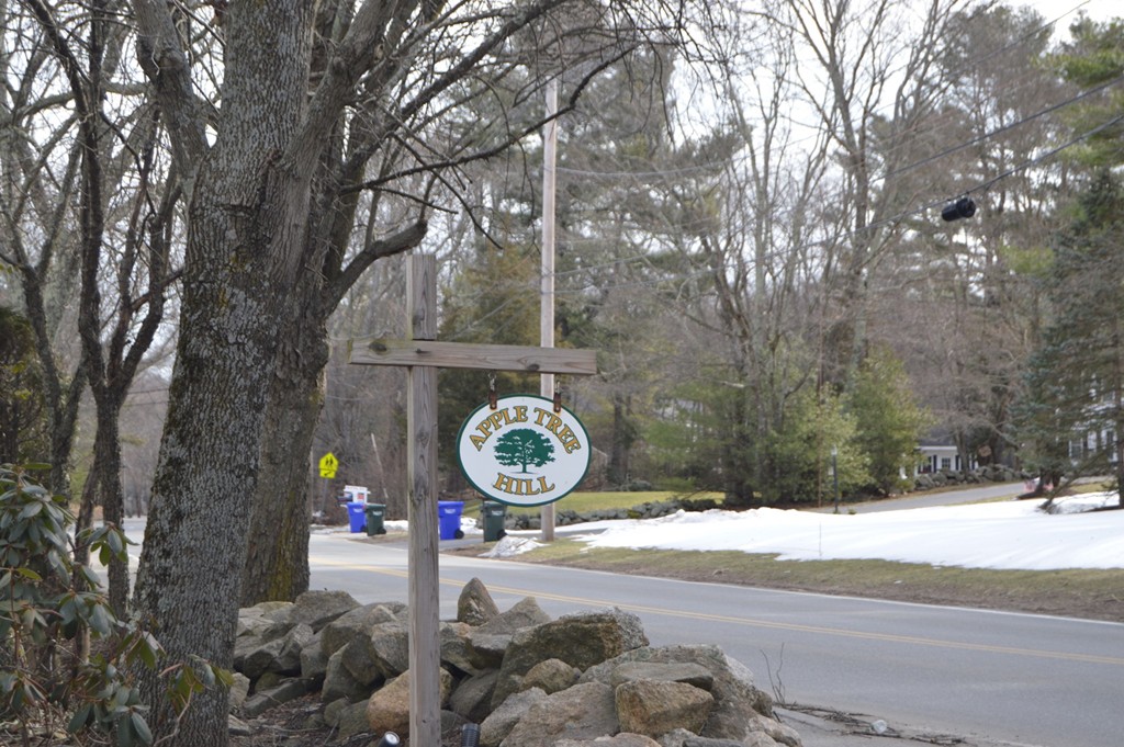 21 Apple Tree Hill Road, Unit 21 Hopkinton, MA 01748 - Photo 11 of 11 Gallery Image 11