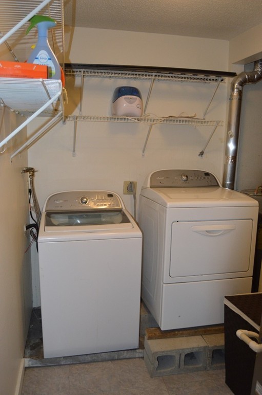 21 Apple Tree Hill Road, Unit 21 Hopkinton, MA 01748 - Photo 8 of 11 Gallery Image 8