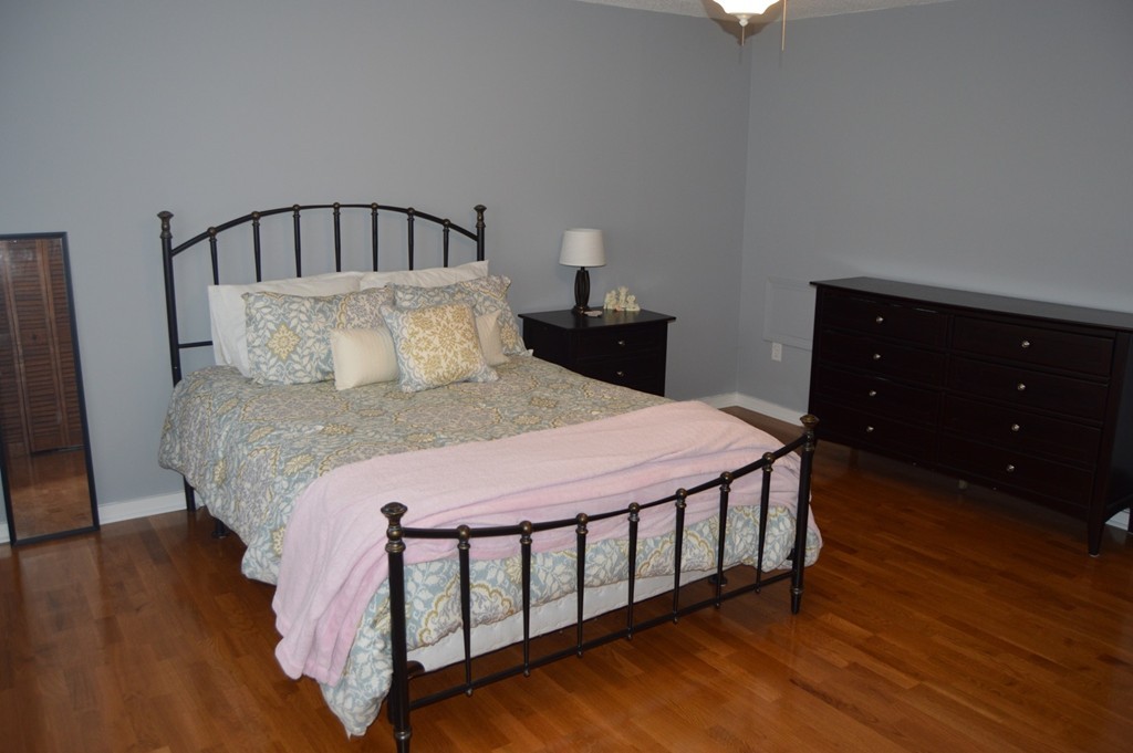 21 Apple Tree Hill Road, Unit 21 Hopkinton, MA 01748 - Photo 10 of 11 Gallery Image 10