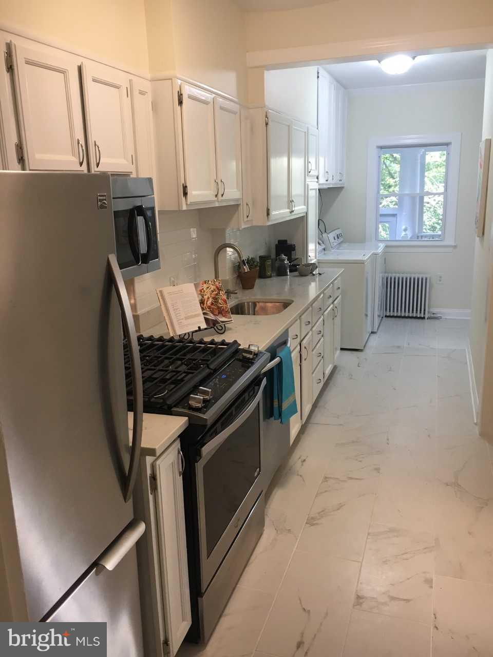 3801 Military Road Northwest Washington, DC 20015 - Photo 7 of 14 Interior (General)
