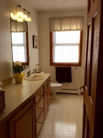 20 Longley Road Shirley, MA 01464 - Photo 14 of 22