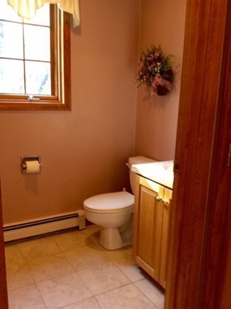 20 Longley Road Shirley, MA 01464 - Photo 10 of 22