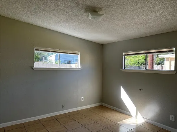 $850 | 3359 Frick Road, Unit 5, Houston, TX 77086