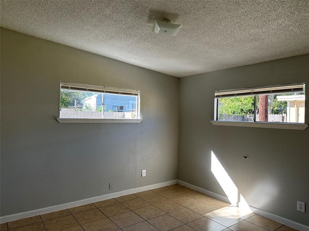 3359 Frick Road, Unit 5 Houston, TX 77086 - Photo 6 of 9