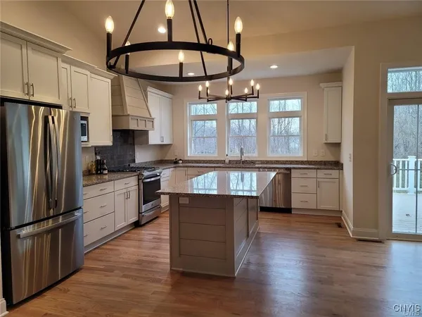 $574,480 | 1 H Hamilton Way, Phoenix, NY 13135