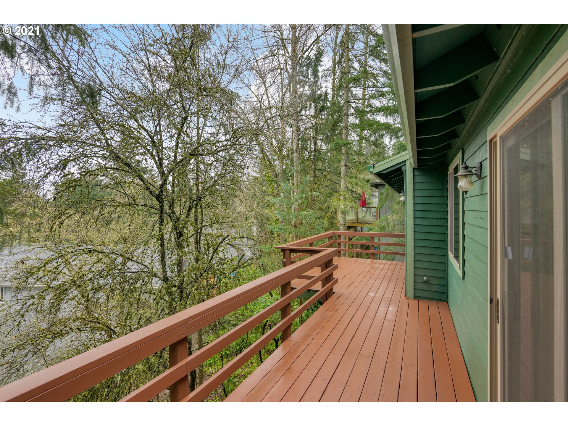 10035 Southwest Quail Post Road Portland, OR 97219 - Photo 23 of 26 Gallery Image 23
