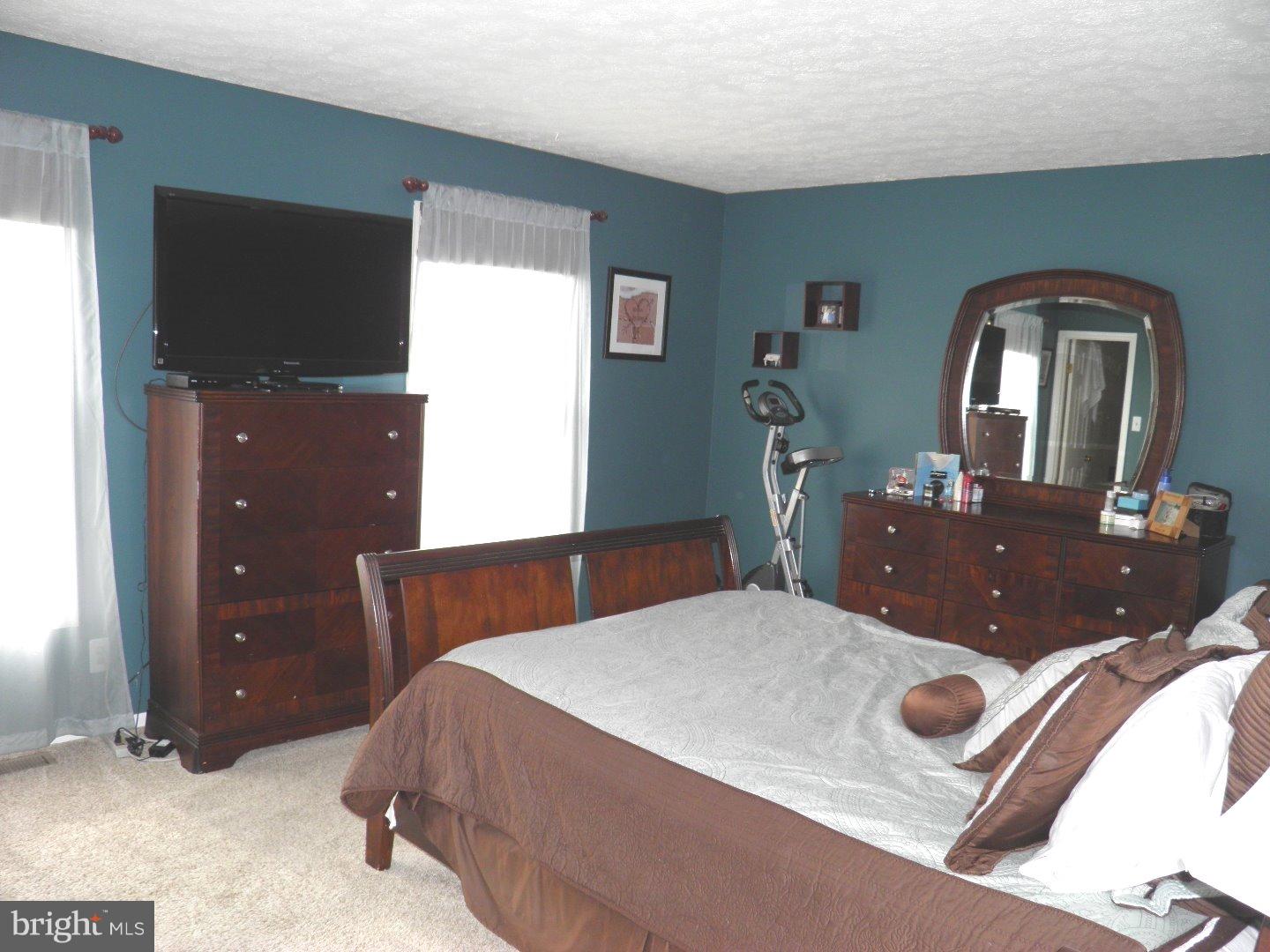110 Glasgow Road Williamstown, NJ 08094 - Photo 14 of 18 Bedroom - Main