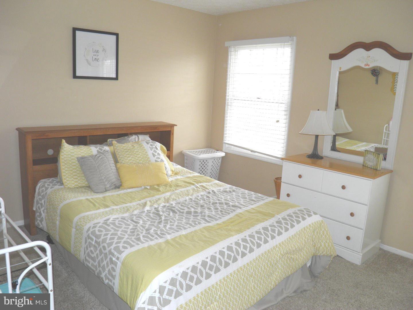110 Glasgow Road Williamstown, NJ 08094 - Photo 15 of 18 Bedroom 2