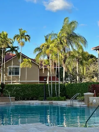 $265,000 | 151 Southwest 117th Avenue, Unit 9206, Pembroke Pines, FL 33025