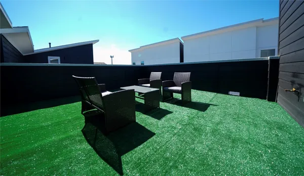 $3,000 | 4607 Edmund Street, Houston, TX 77020