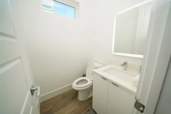 $3,000 | 4607 Edmund Street, Houston, TX 77020