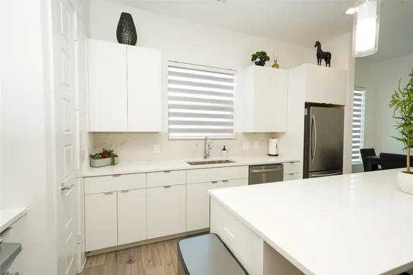 $3,000 | 4607 Edmund Street, Houston, TX 77020