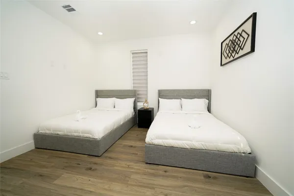 $3,000 | 4607 Edmund Street, Houston, TX 77020