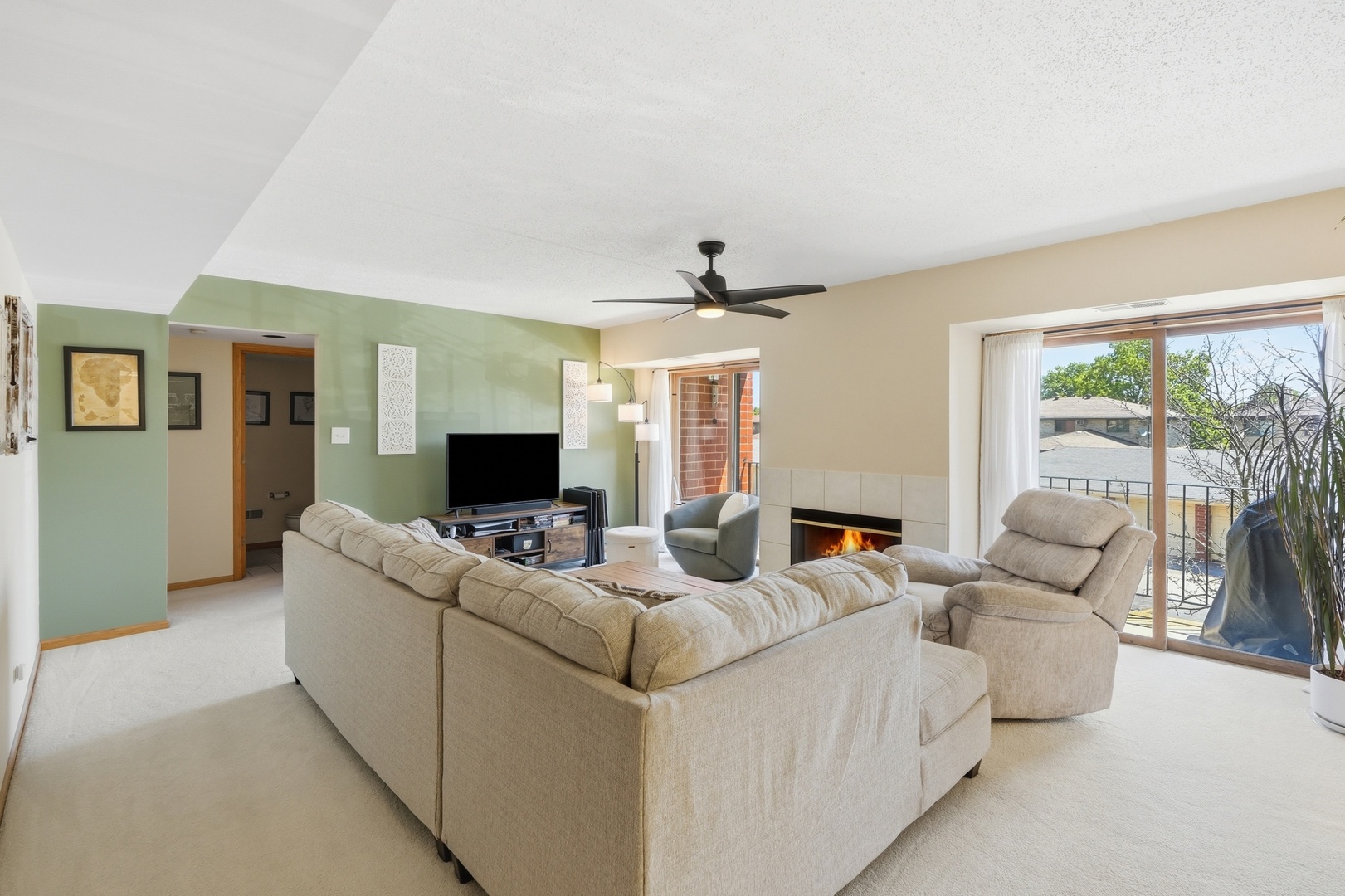 18206 Rita Road, Unit 2B Tinley Park, IL 60477 - Photo 9 of 28