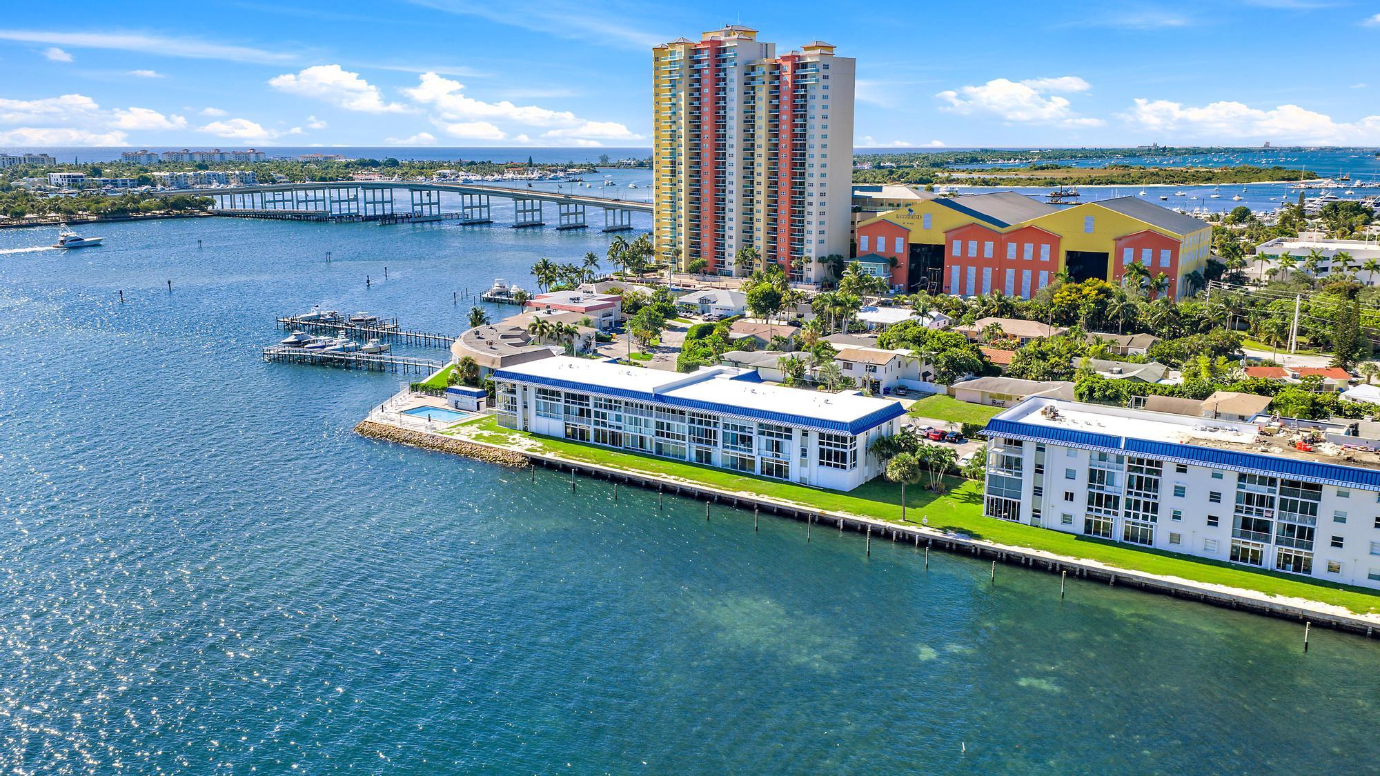 400 Wilma Circle, Unit 108 Riviera Beach, FL 33404 - Photo 17 of 21 400 Wilma Cir apt 103-13