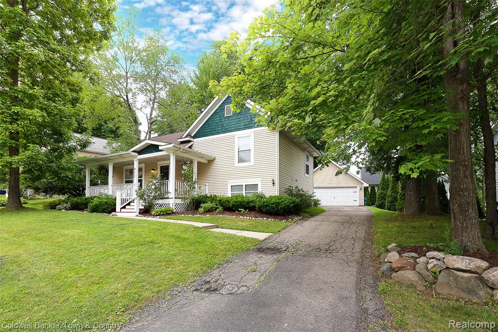 411 Springwell Lane Howell, MI 48843 - Photo 2 of 33