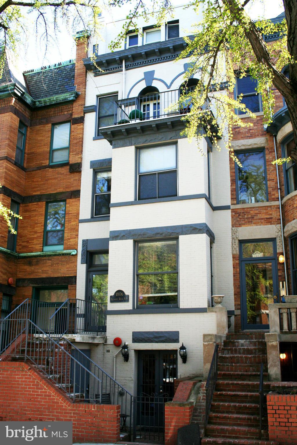 Exterior (Front)