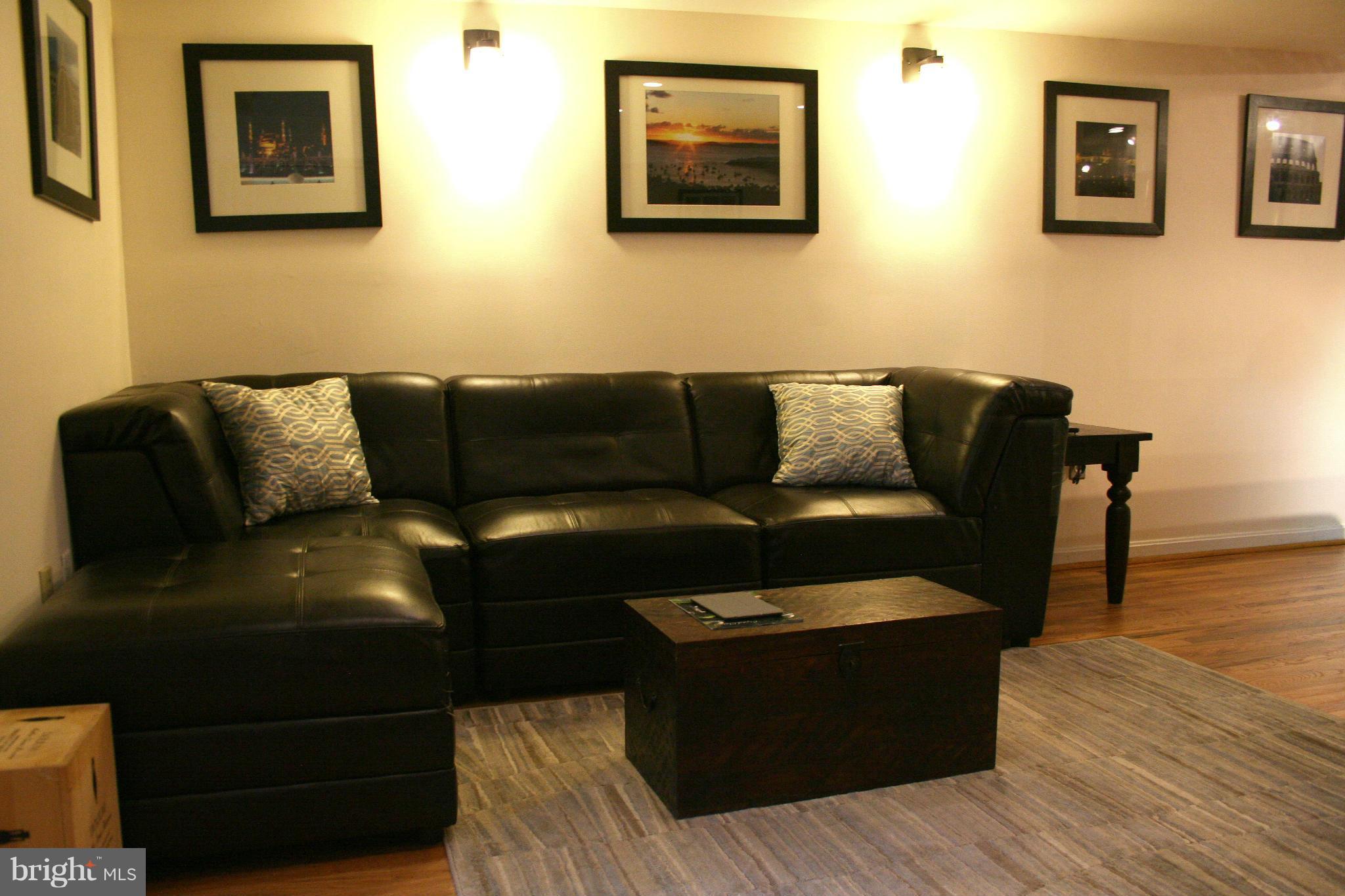 1806 Belmont Road Northwest, Unit 1 Washington, DC 20009 - Photo 12 of 25 Living Room