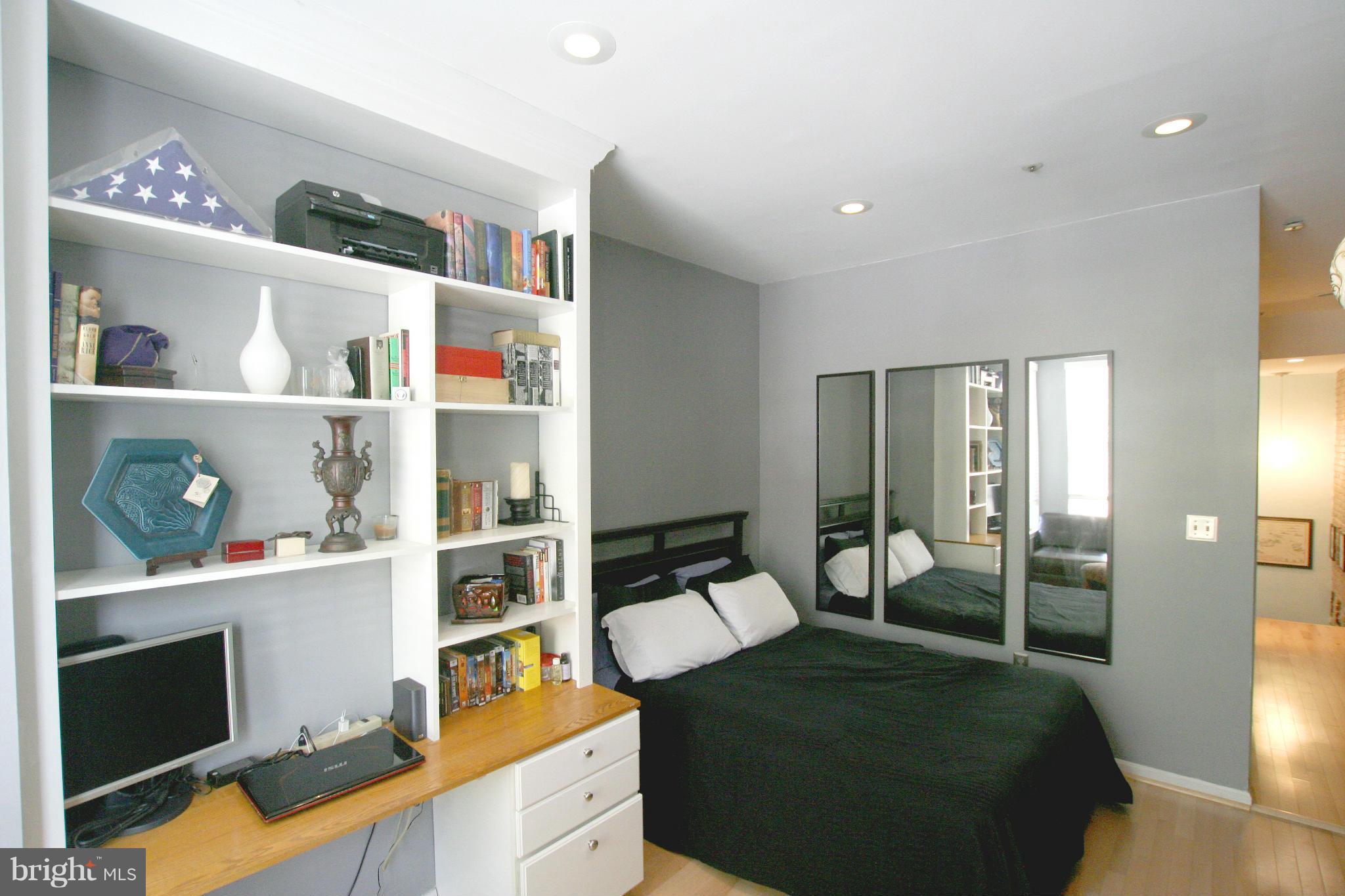 1806 Belmont Road Northwest, Unit 1 Washington, DC 20009 - Photo 9 of 25 Bedroom (Master)
