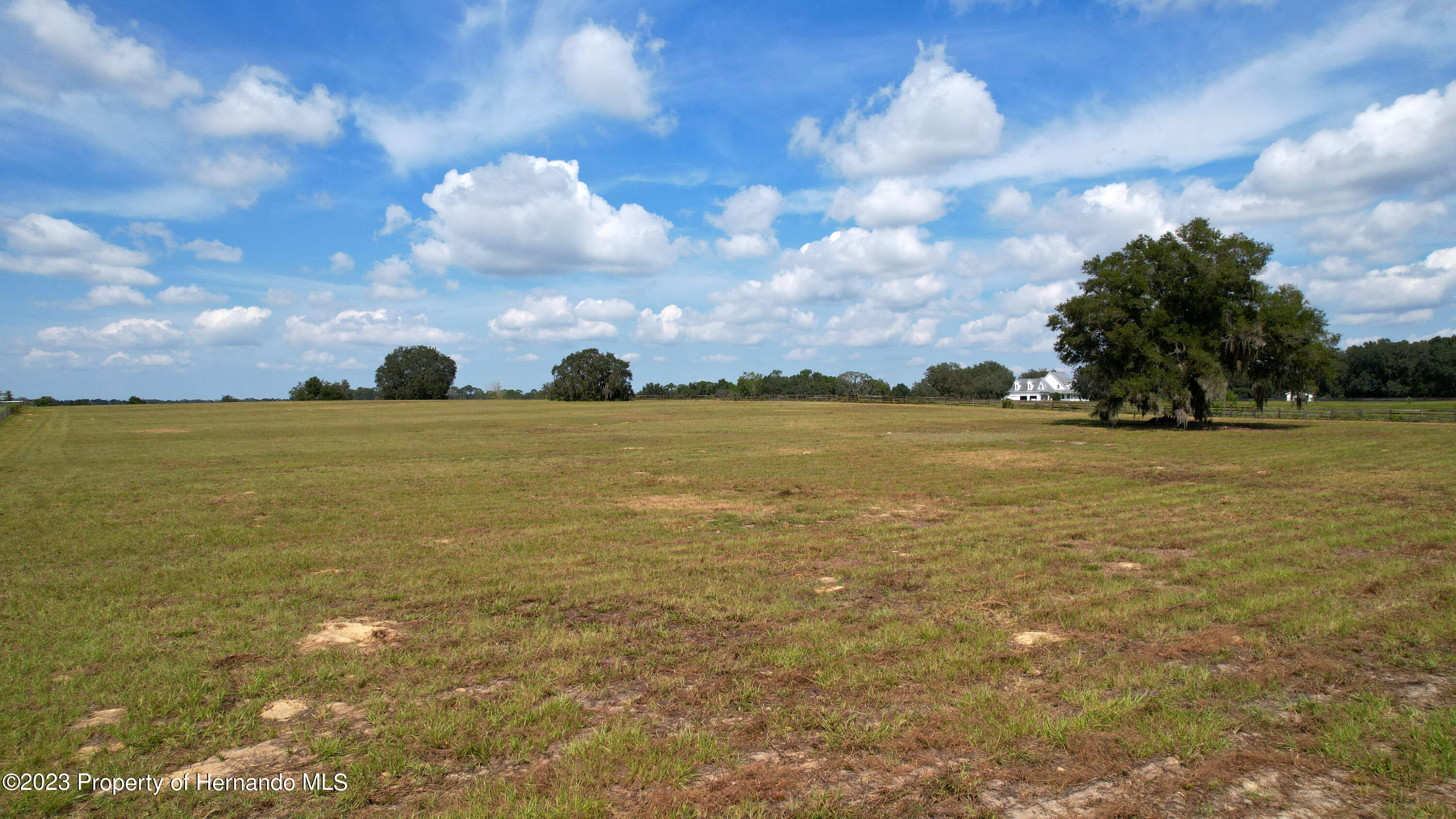 13404 South Pleasant Grove Road Floral City, FL 34436 - Photo 16 of 21 a view of an ocean