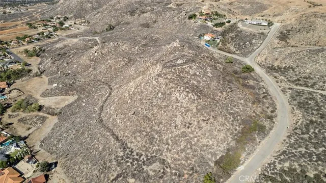 $300,000 | 0 Apn 474-341-005 Moreno Valley, Glendale, CA 91201