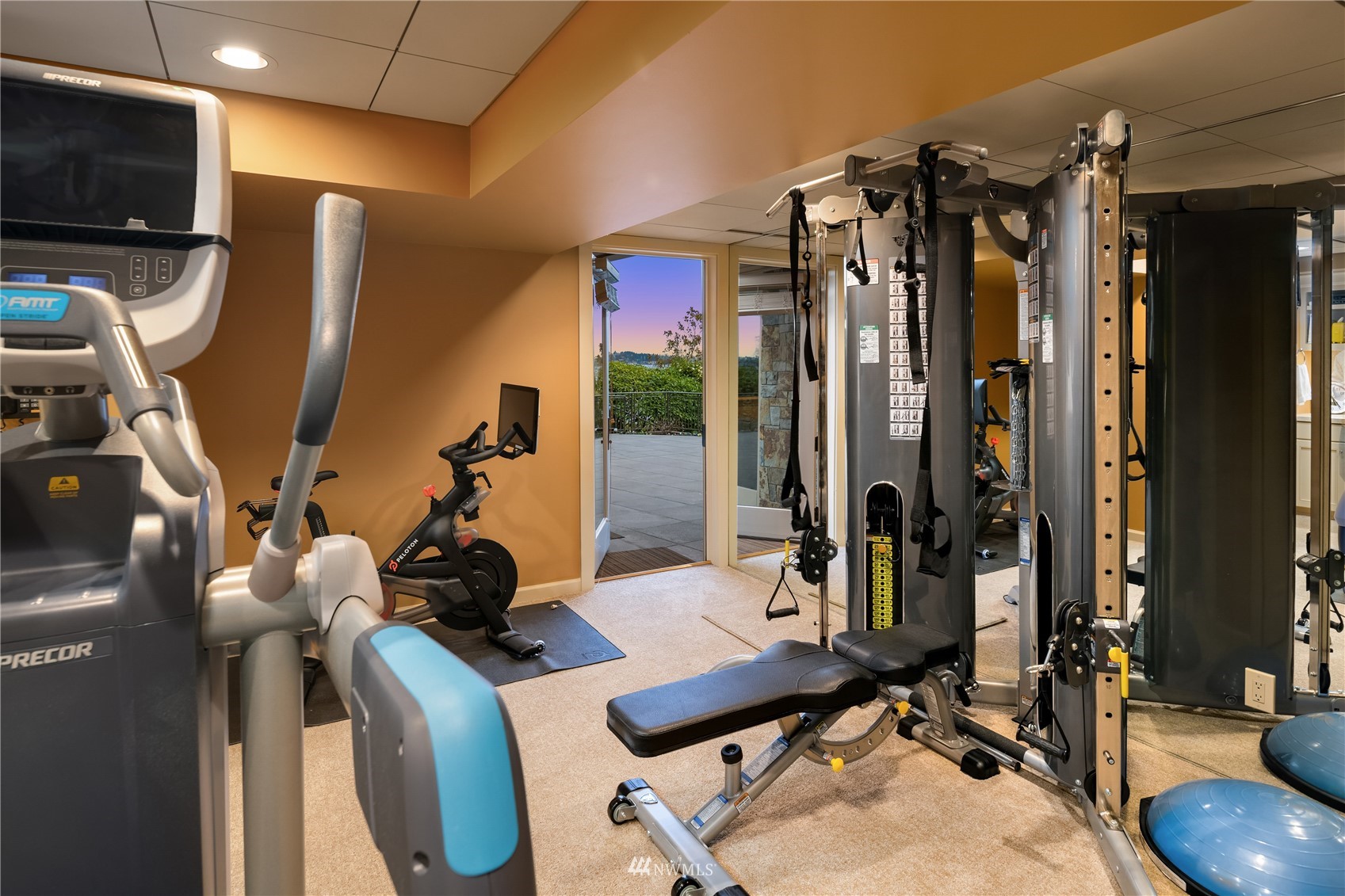 611 Evergreen Point Road Medina, WA 98039 - Photo 28 of 40 a view of a room with gym equipment