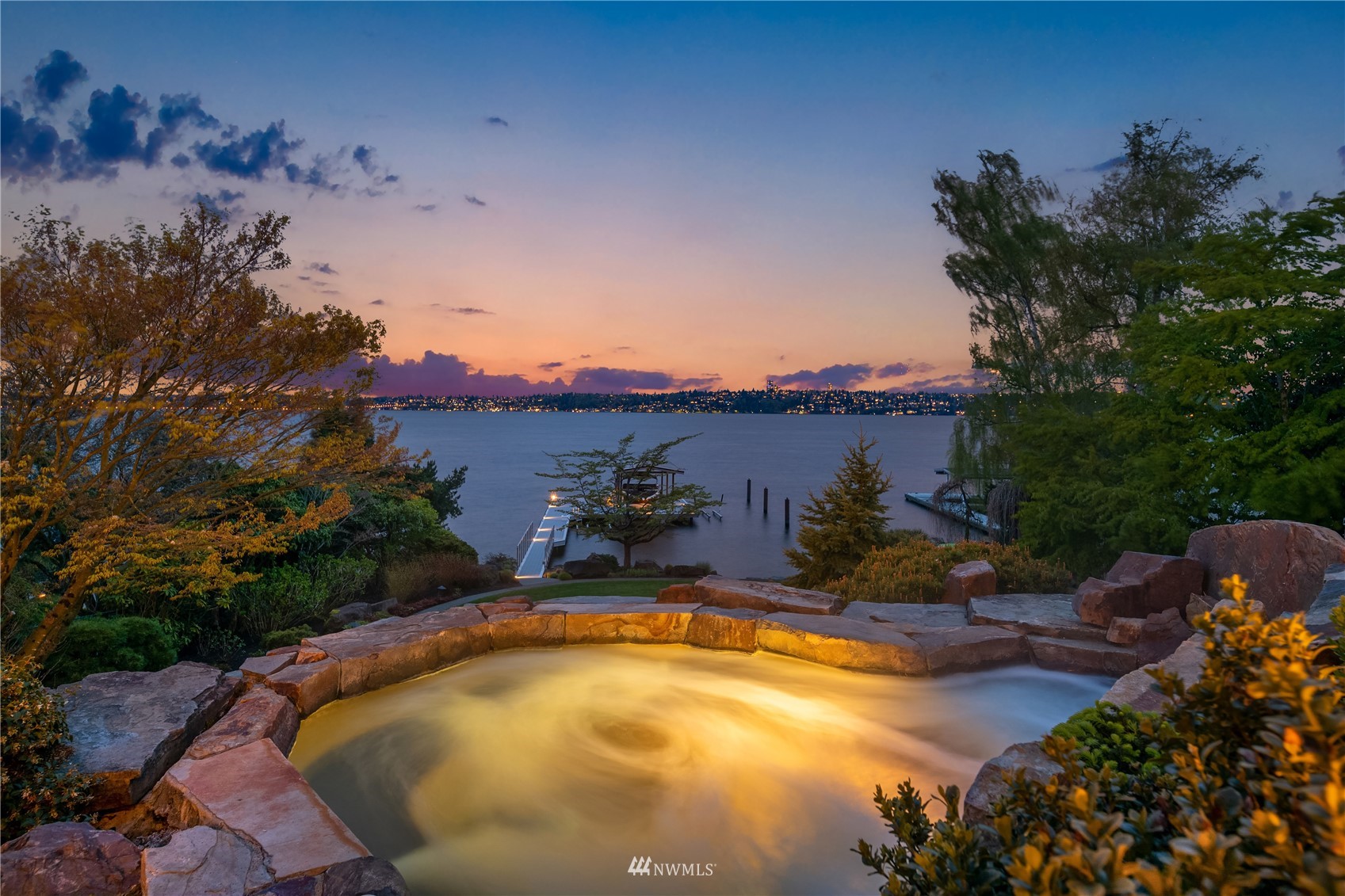 611 Evergreen Point Road Medina, WA 98039 - Photo 33 of 40 a view of swimming pool