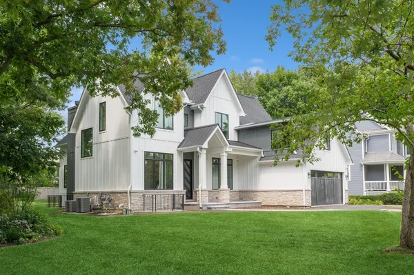 $2,399,000 | 757 Kipling Place, Deerfield, IL 60015
