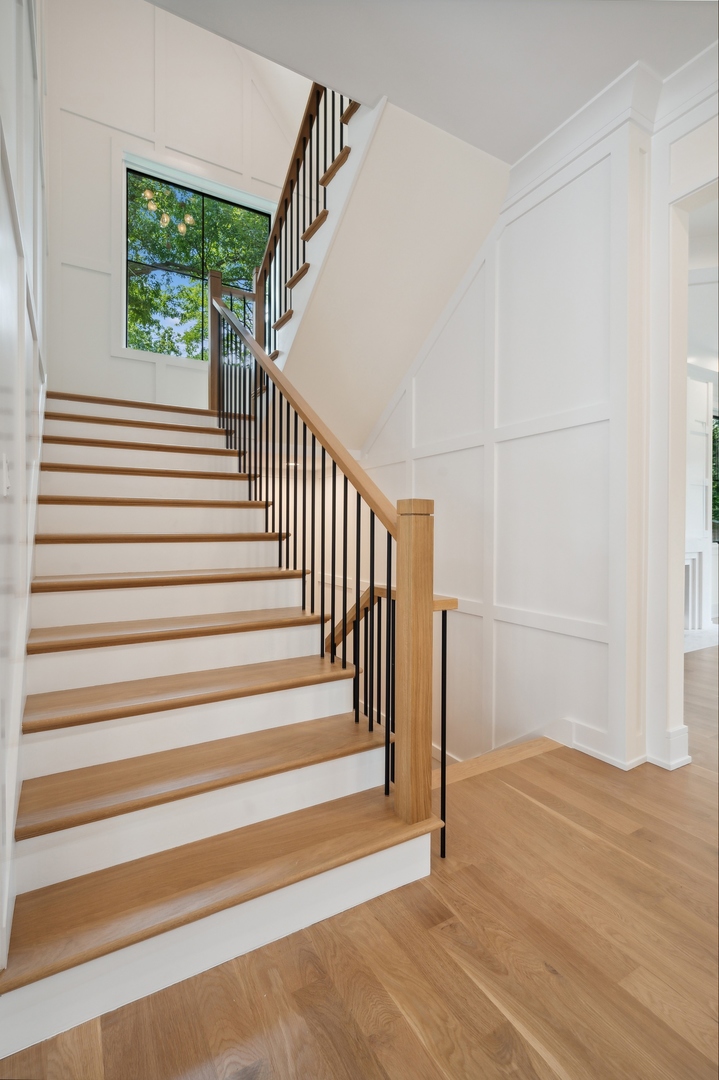 757 Kipling Place Deerfield, IL 60015 - Photo 7 of 35 a view of entryway