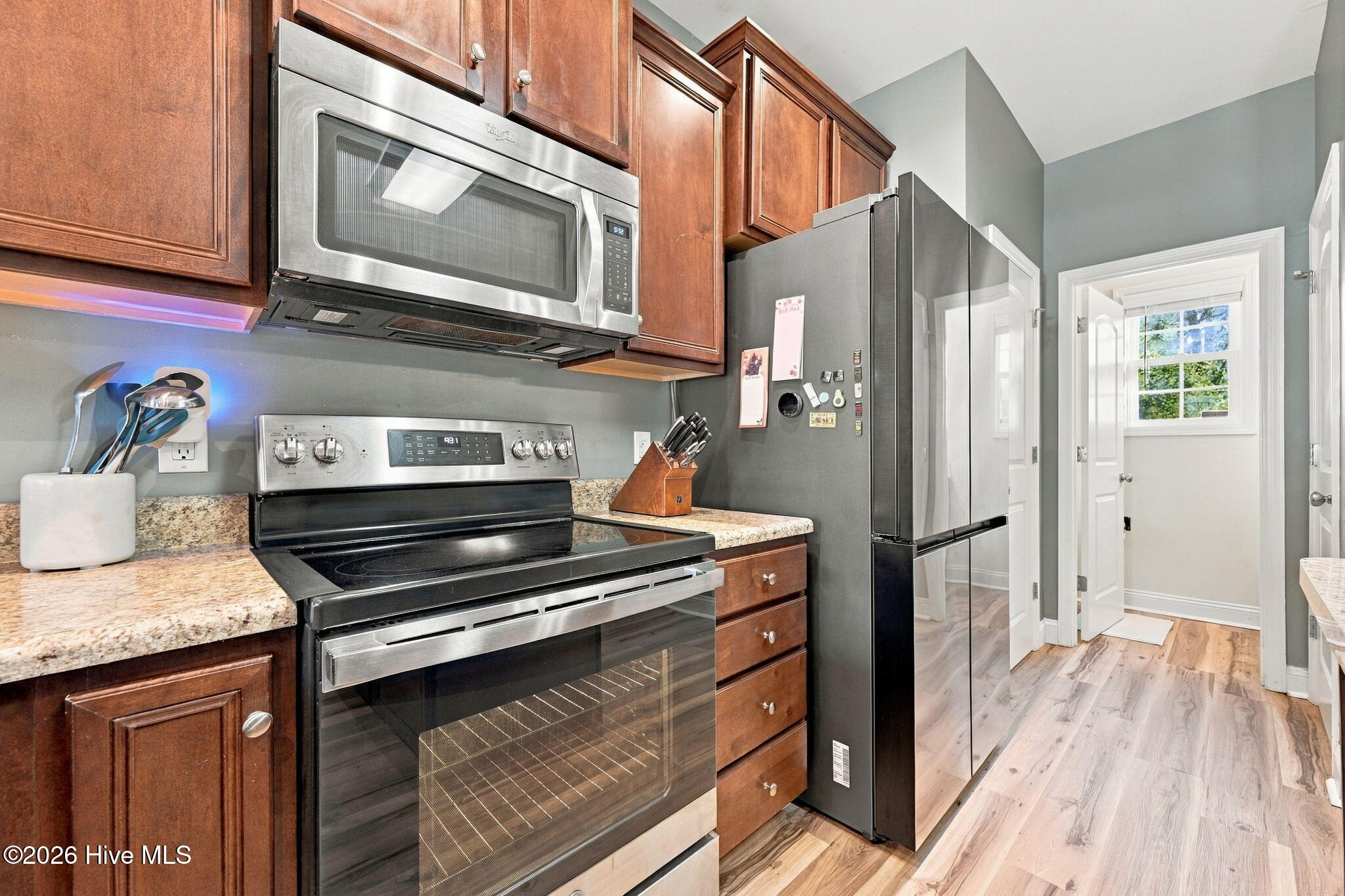 304 Raintree Circle Jacksonville, NC 28540 - Photo 14 of 46 27-web-or-mls-RAD_5801 - edited