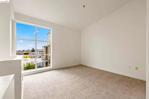 $585,000 | 1007 41st Street, Unit 333, Oakland, CA 94608