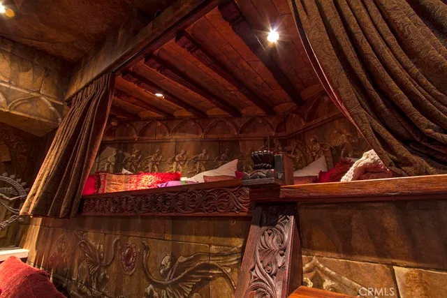 $25,000 | 27409 Pacific Coast Highway, Malibu, CA 90265