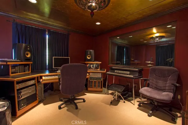 $25,000 | 27409 Pacific Coast Highway, Malibu, CA 90265