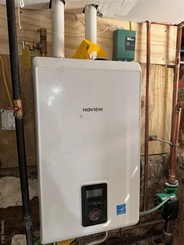 a view of washer and dryer