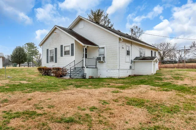 $295,000 | 3288 Williamsport Pike, Williamsport, TN 38487