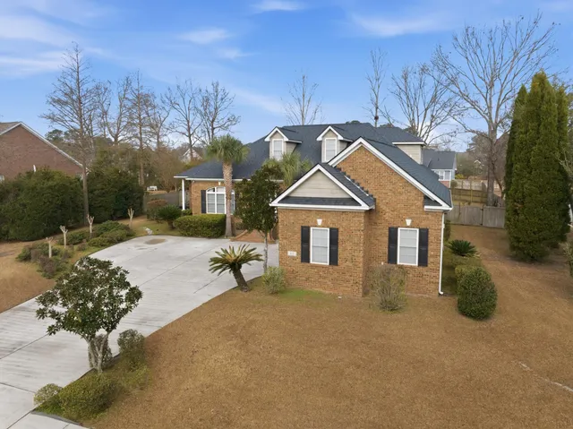 $670,000 | 111 Amanda Circle, Goose Creek, SC 29445