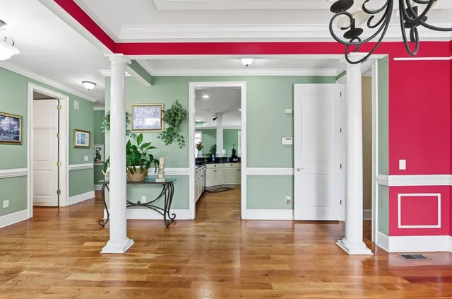 $670,000 | 111 Amanda Circle, Goose Creek, SC 29445