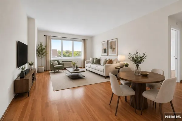 $3,195 | 2110 City Place, Unit 2110, Edgewater, NJ 07020