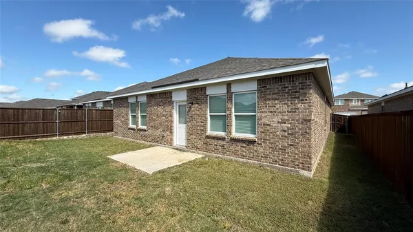 $2,450 | 1825 Sandlin Drive, Forney, TX 75126