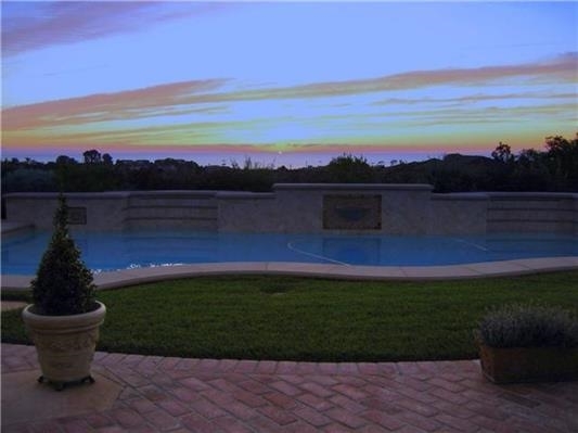 208 Pacific View Lane Encinitas, CA 92024 - Photo 18 of 19 Gallery Image 18
