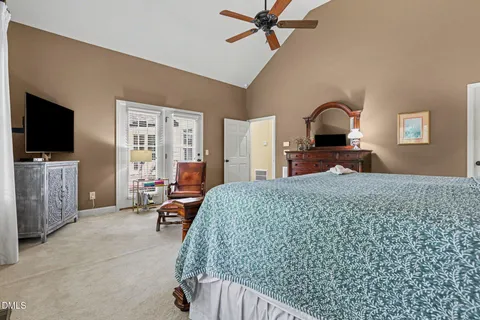 $1,200,000 | 300 Cross Lake Drive, Fuquay-Varina, NC 27526