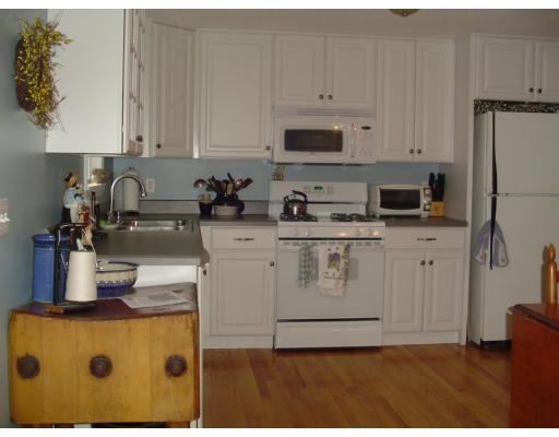 100 Sawmill Road Springfield, MA 01118 - Photo 6 of 13