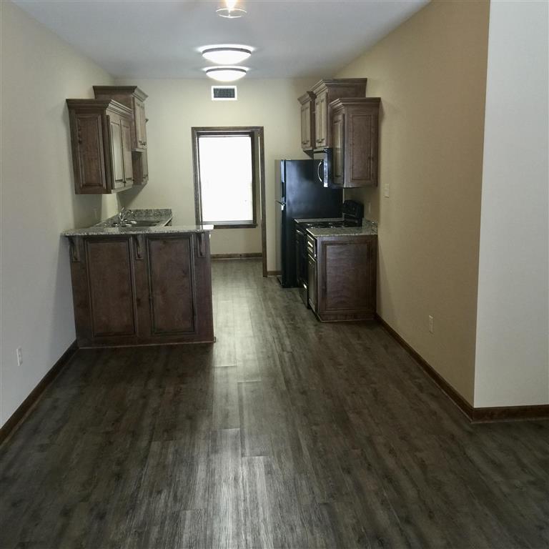 641 East McNeese Street Lake Charles, LA 70607 - Photo 4 of 13