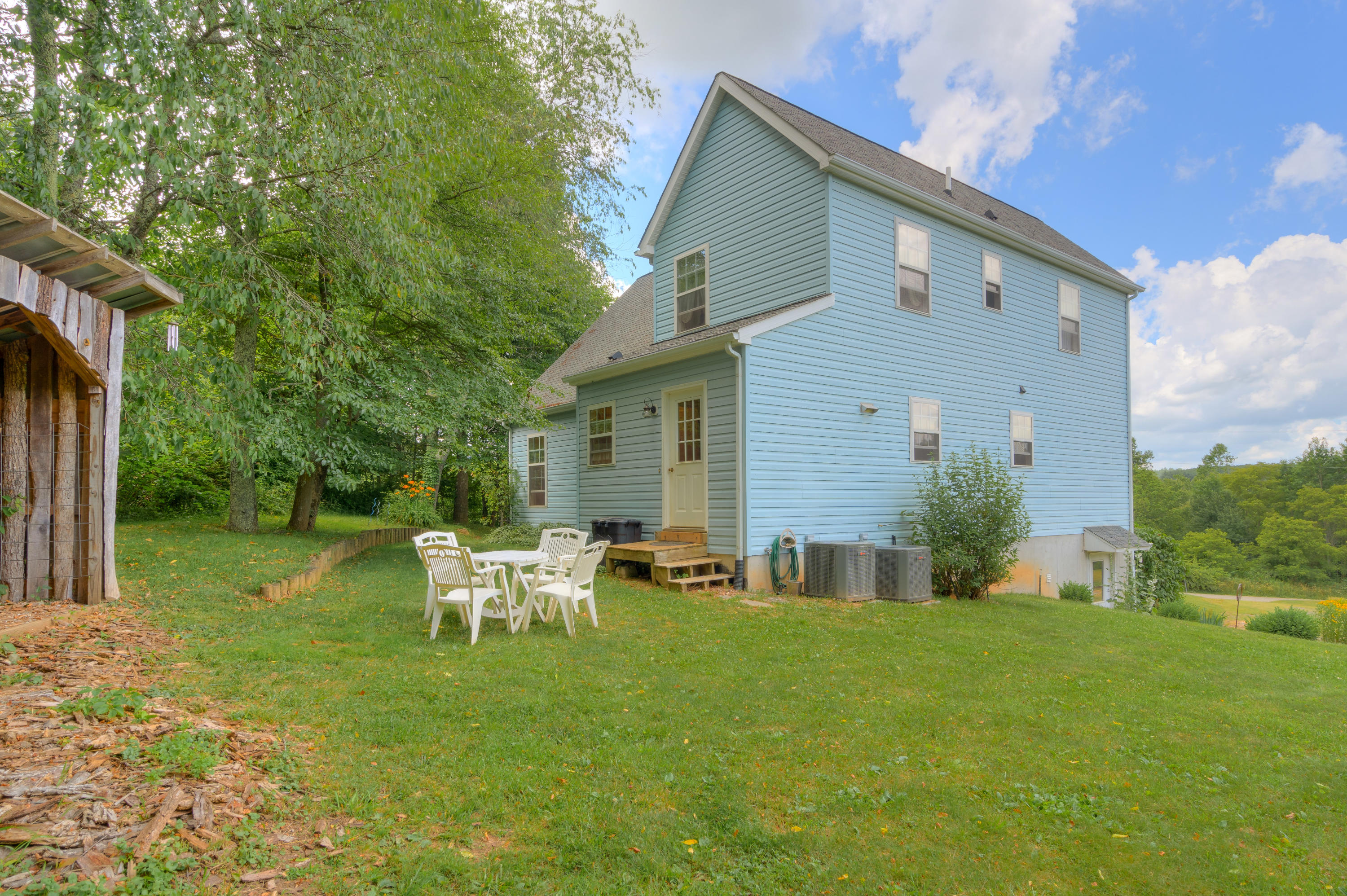 153 Rivendell Road Northwest Willis, VA 24380 - Photo 4 of 51 153_Rivendell_Rd_NW_HiRes-5